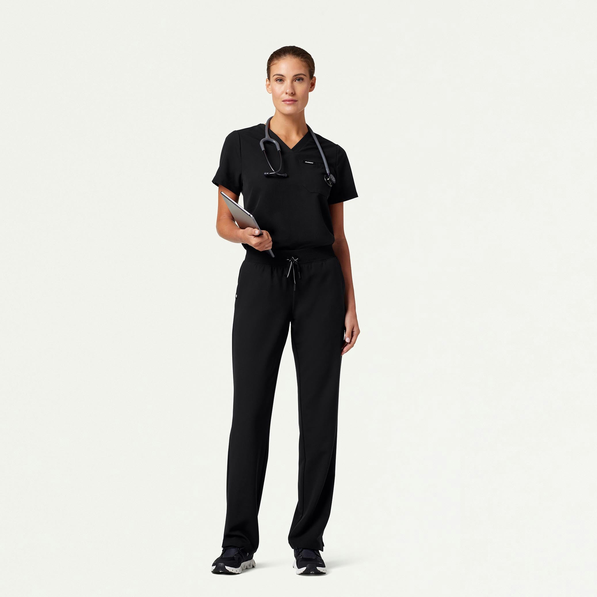 The Ava Essential Scrub Set - Black - 1