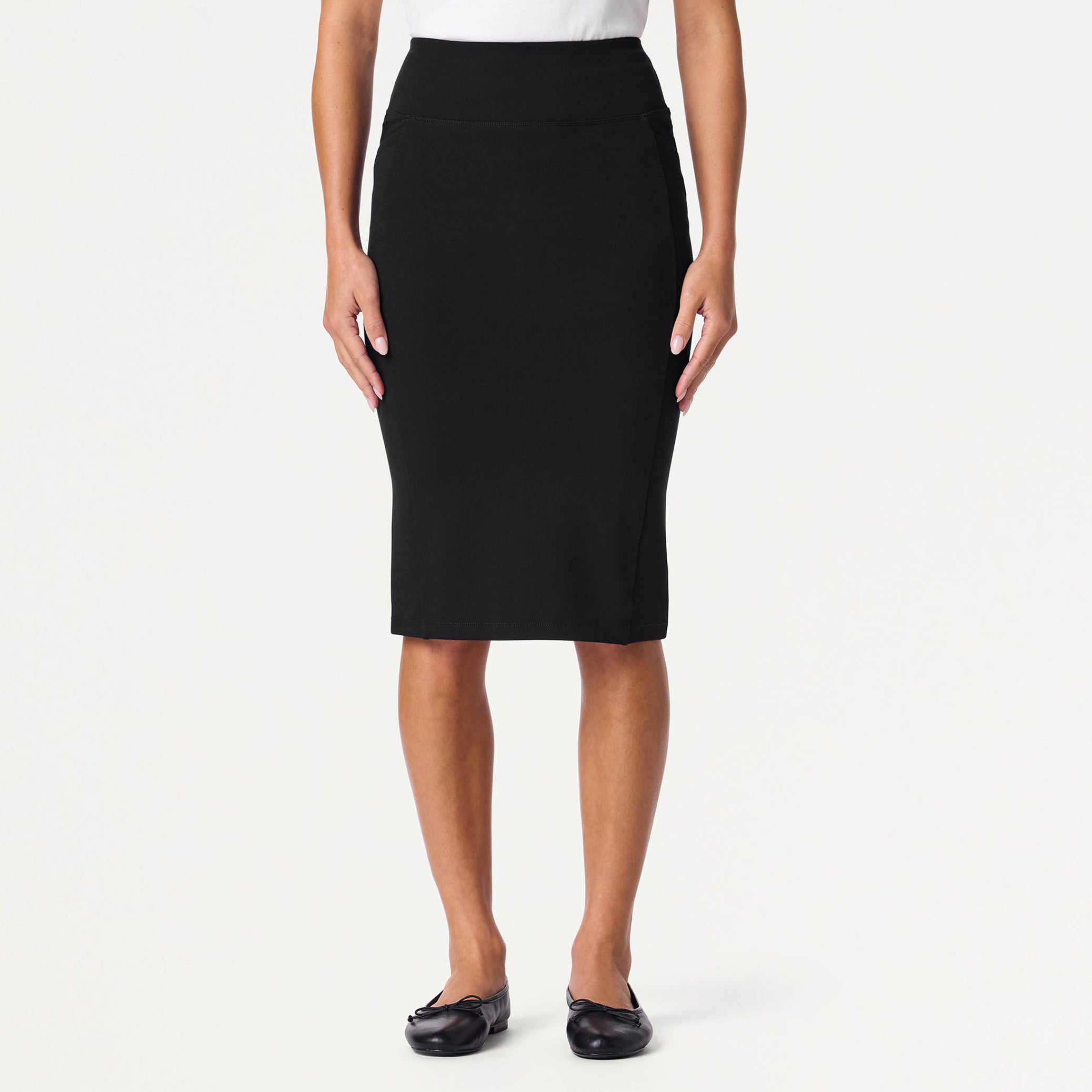 The Scrub Skirt - Black